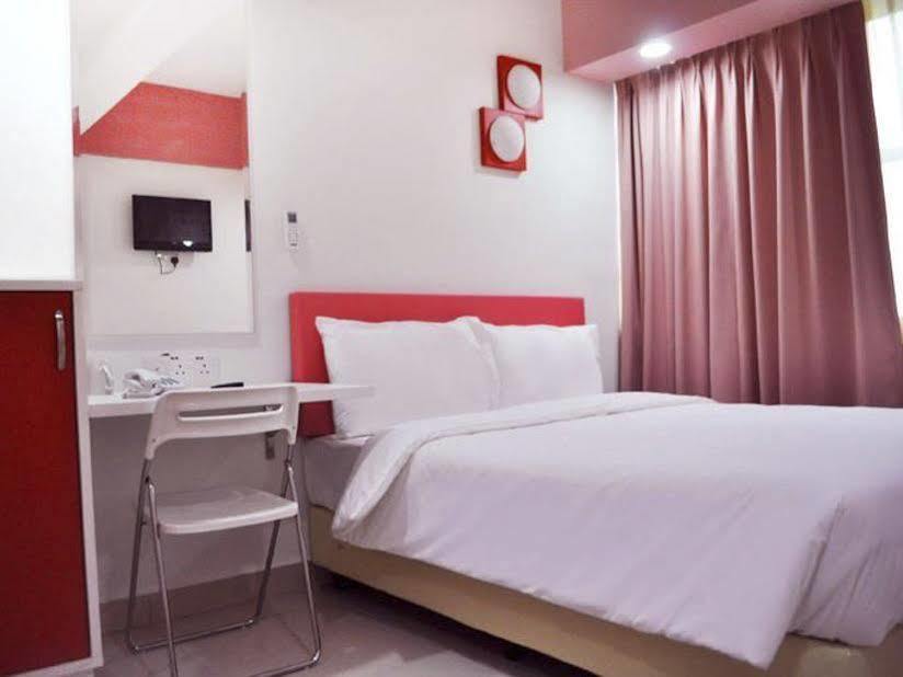 YY318 Hotel Bukit Bintang Kuala Lumpur Bagian luar foto