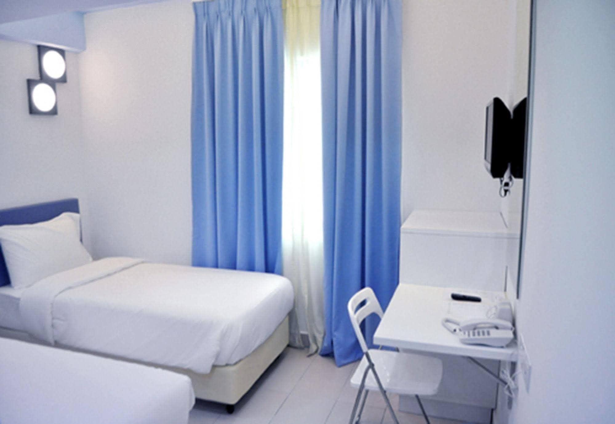 YY318 Hotel Bukit Bintang Kuala Lumpur Bagian luar foto