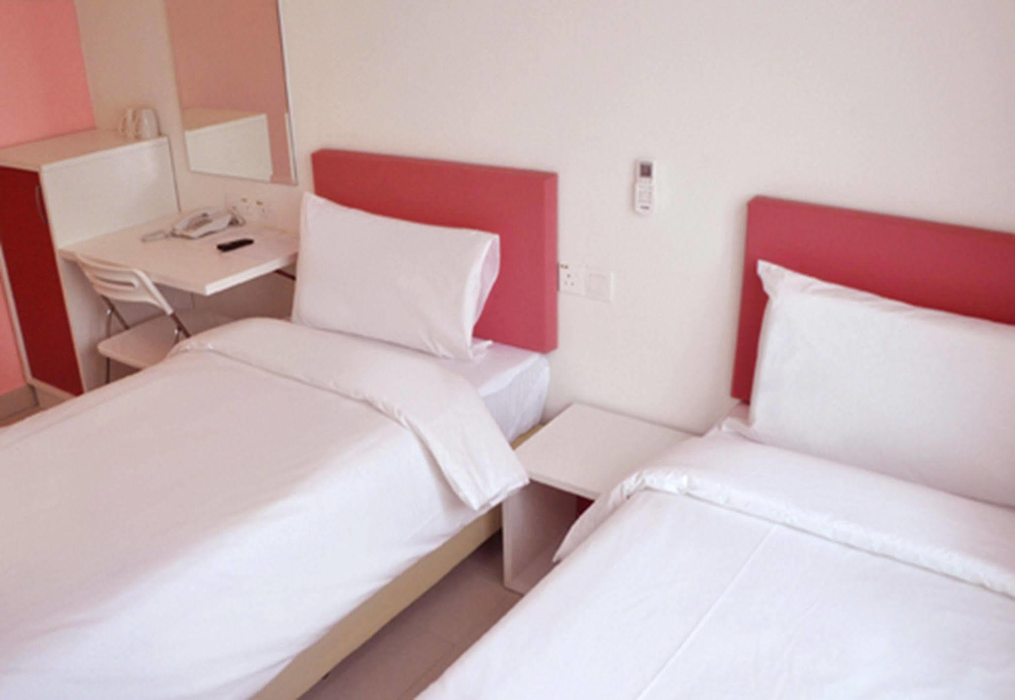 YY318 Hotel Bukit Bintang Kuala Lumpur Bagian luar foto